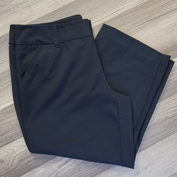 Daisy Fuentes brand size 10 black capri slacks - Picture 6 of 8